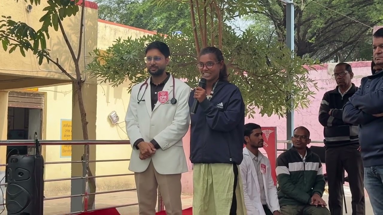 • “मोबाइल नहीं, मंज़िल चुनो—डॉ. शुभम पाटीदार द्वारा बच्चों को स्क्रीन-टाइम कम करने की प्रेरणा