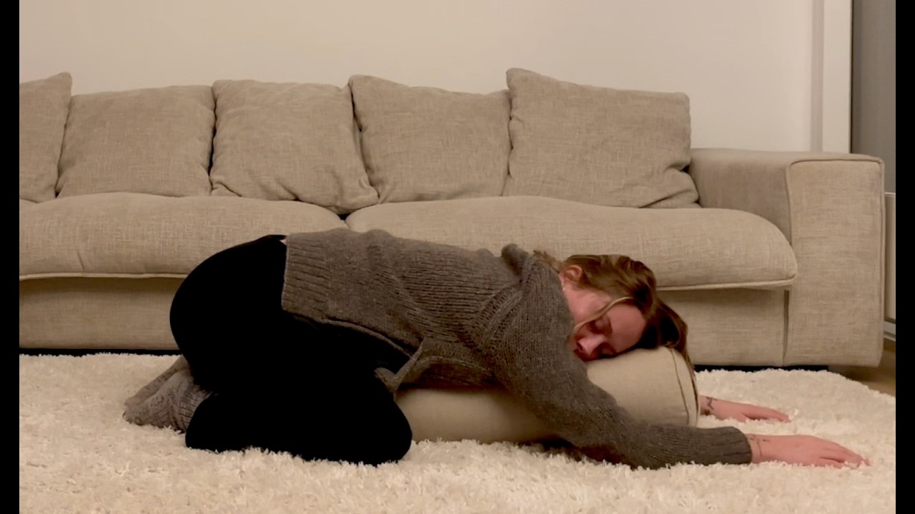 Blood Moon Yin Yoga | Letting Go of Control & Perfection (40 Min)