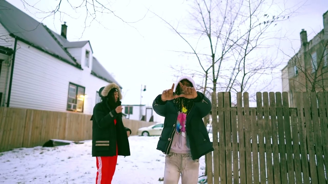 JuJuBeam5500 - “2 Dracs 1 Switch” (Official Video) Presented by @LouVisualz