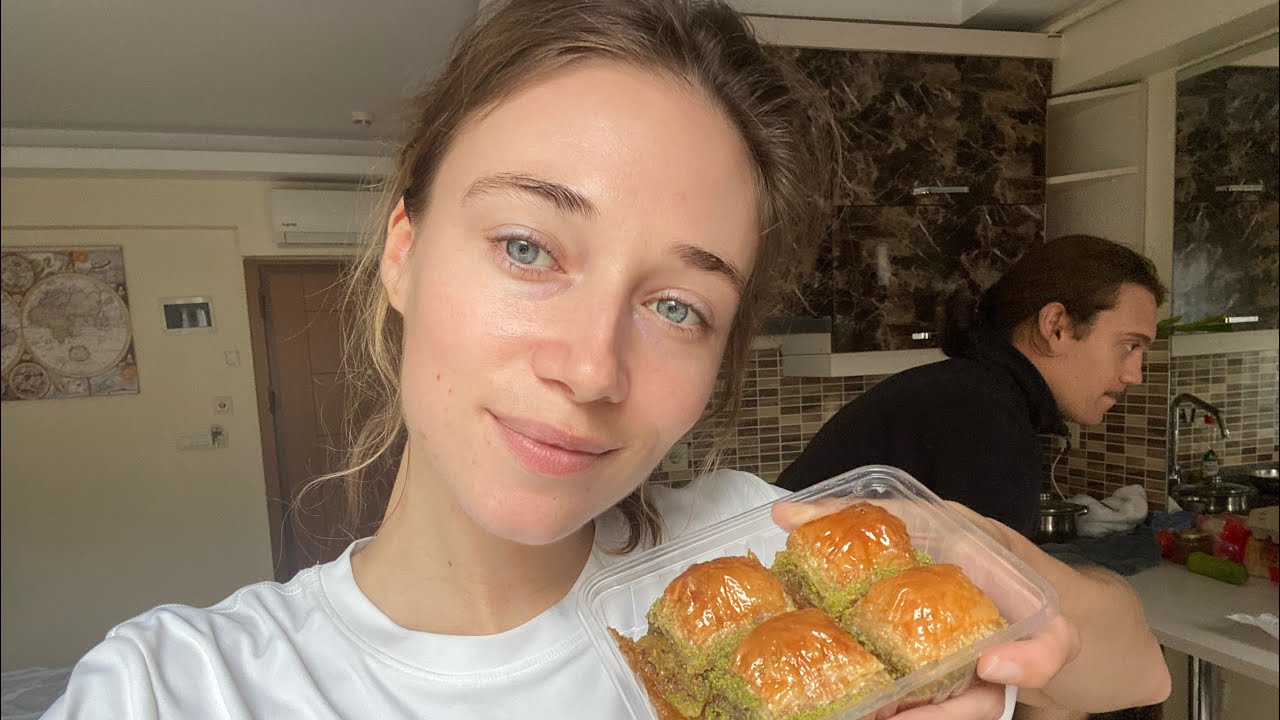 СТАМБУЛ VLOG: что я недавно купила, что мы едим 💸🥗🍝