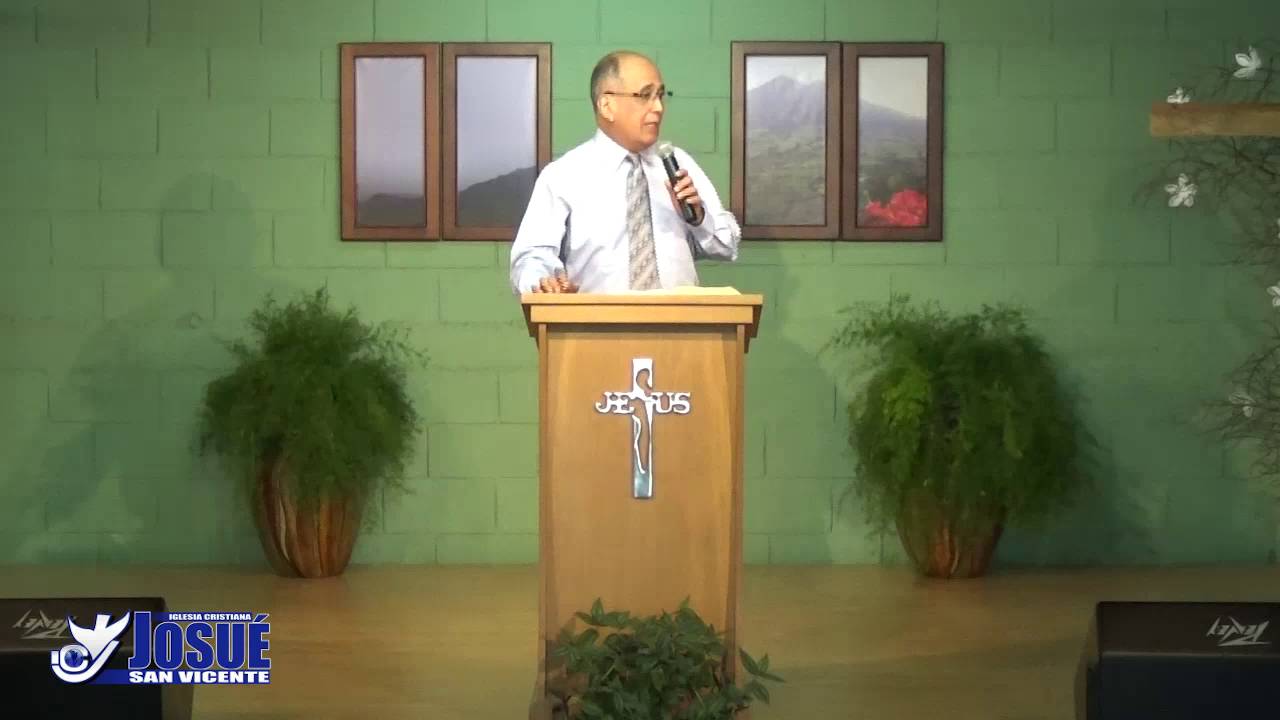CIEGOS GU&Iacute;AS DE CIEGOS, CULTO AL HOMBRE EN LA IGLESIA - 05 JUNIO 2016