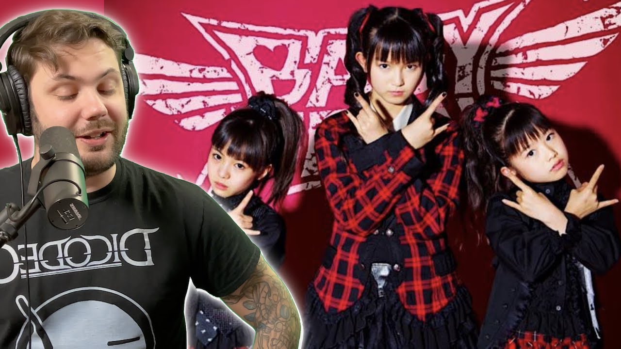 BABYMETAL 🤘🦊 - ド・キ・ド・キ☆モーニング - Doki Doki ☆ Morning | MUSICIANS REACT