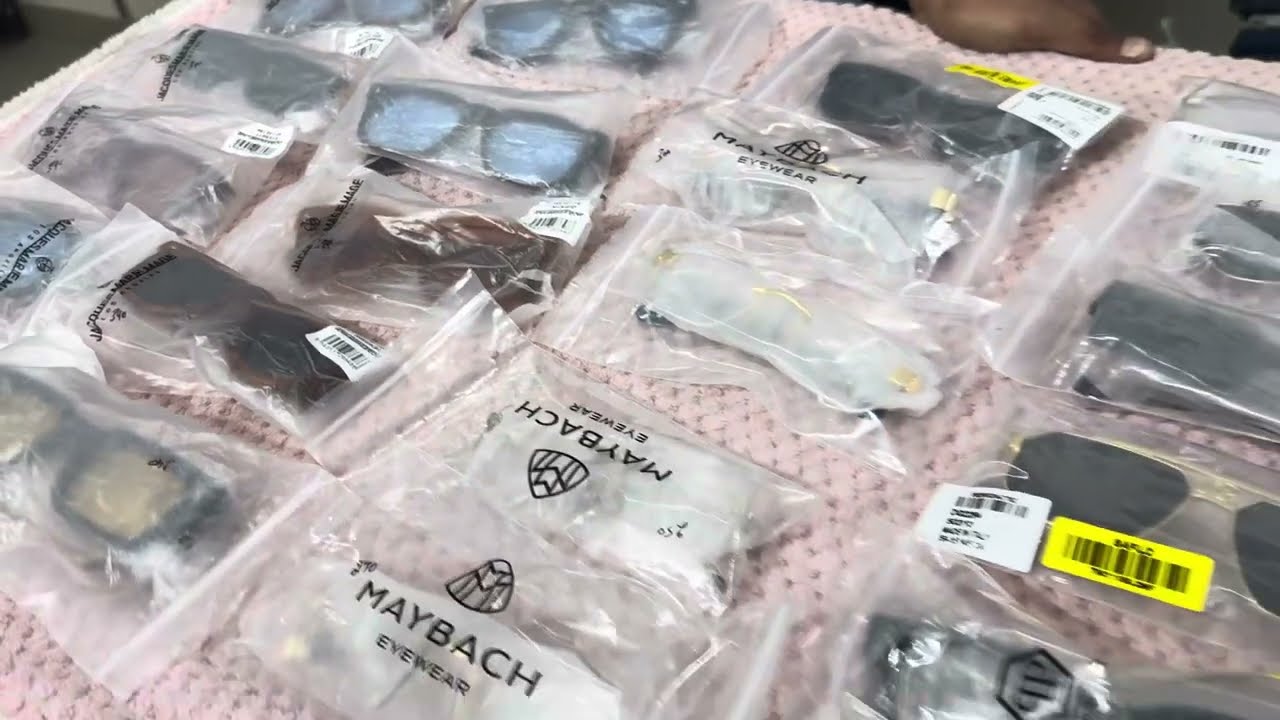 FLAT START /- BIGGEST SALE ON ORIGINAL SUNGLASS DHAMAKA 
