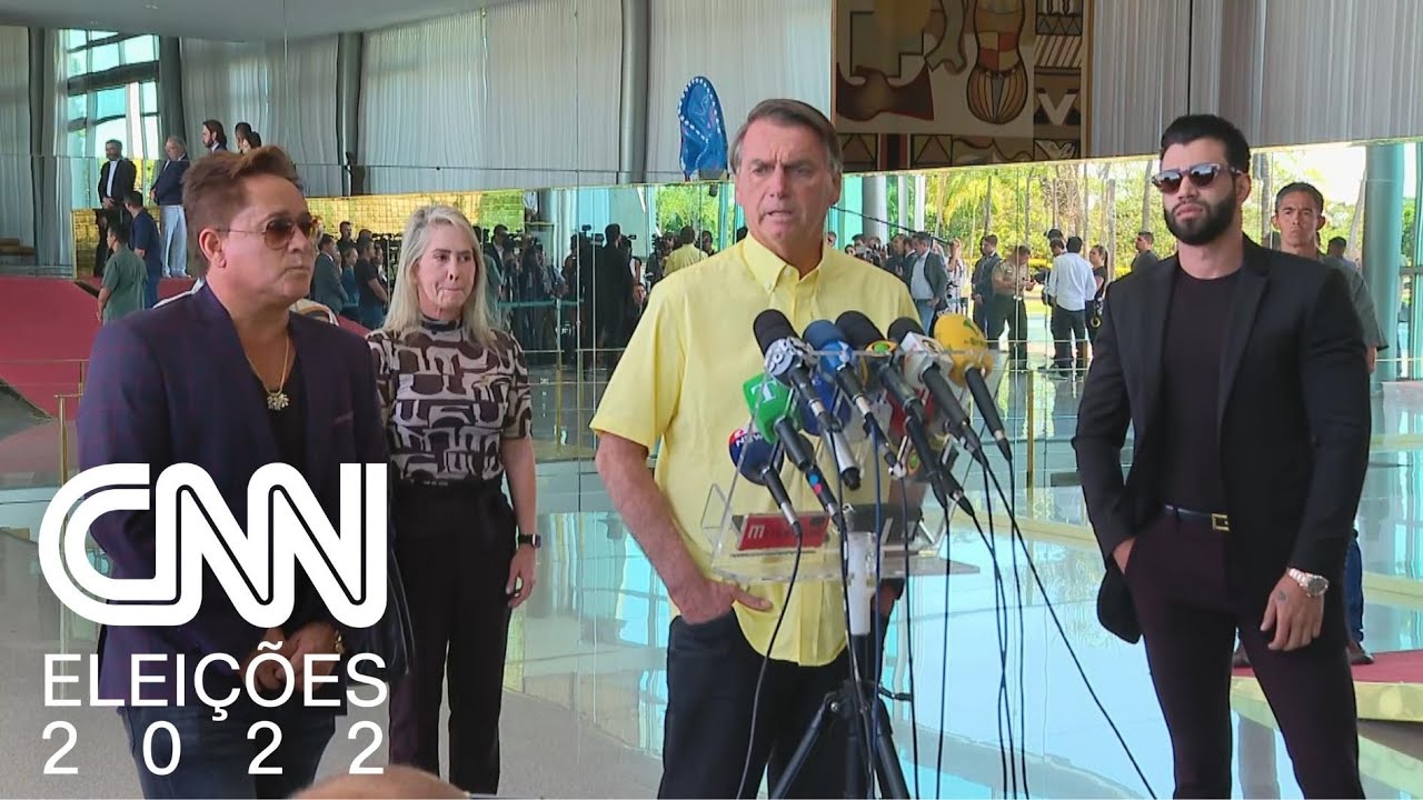 Bolsonaro fala após reunião com cantores sertanejos | LIVE CNN