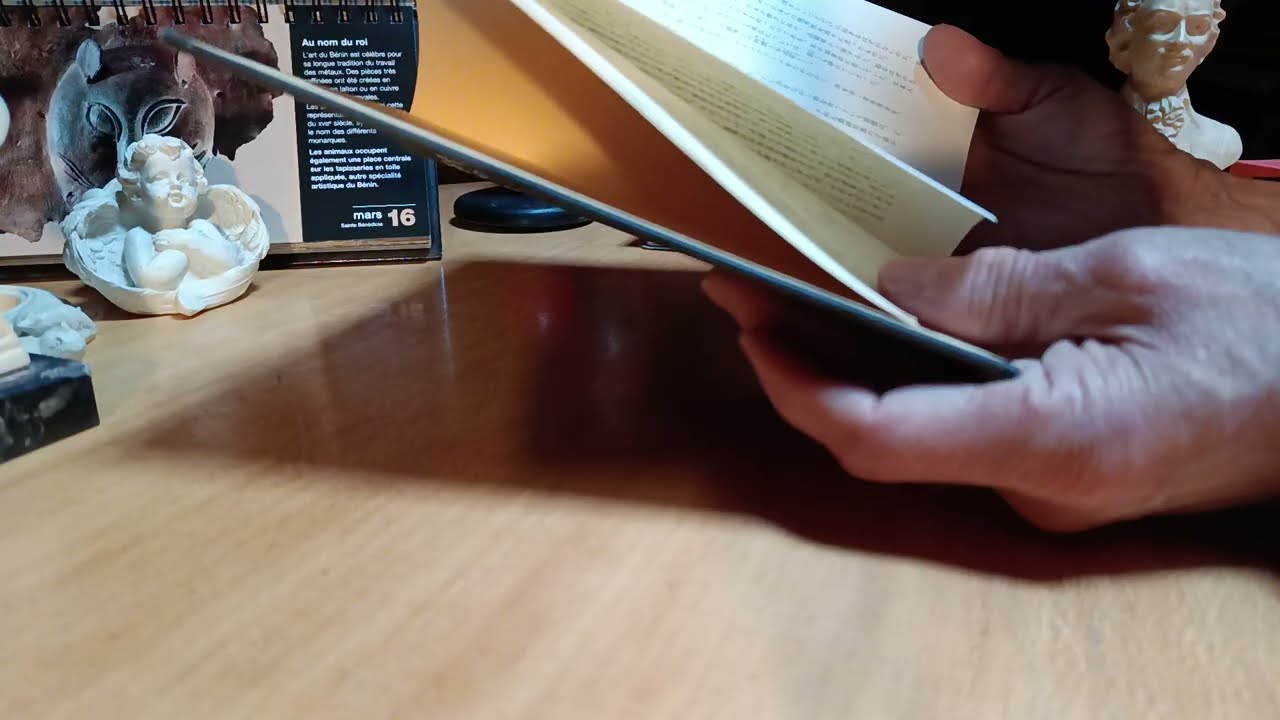 読書タイム；日本語の勉強をします！📚