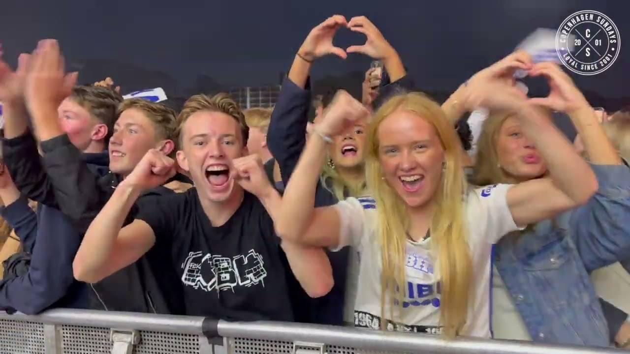 OP MOD 30.000 HYLDEDE FCK I FÆLLEDPARKEN