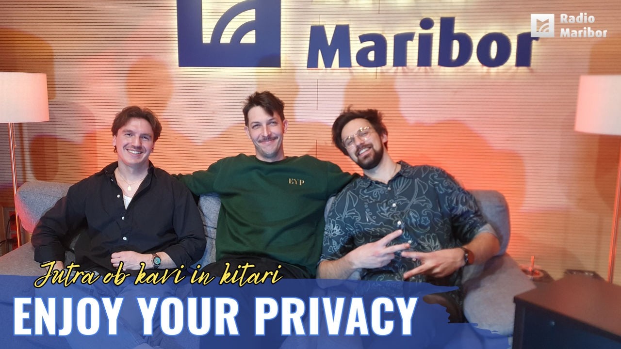 JUTRA OB KAVI SO ŠE LEPŠA OB KITARI - ENJOY YOUR PRIVACY