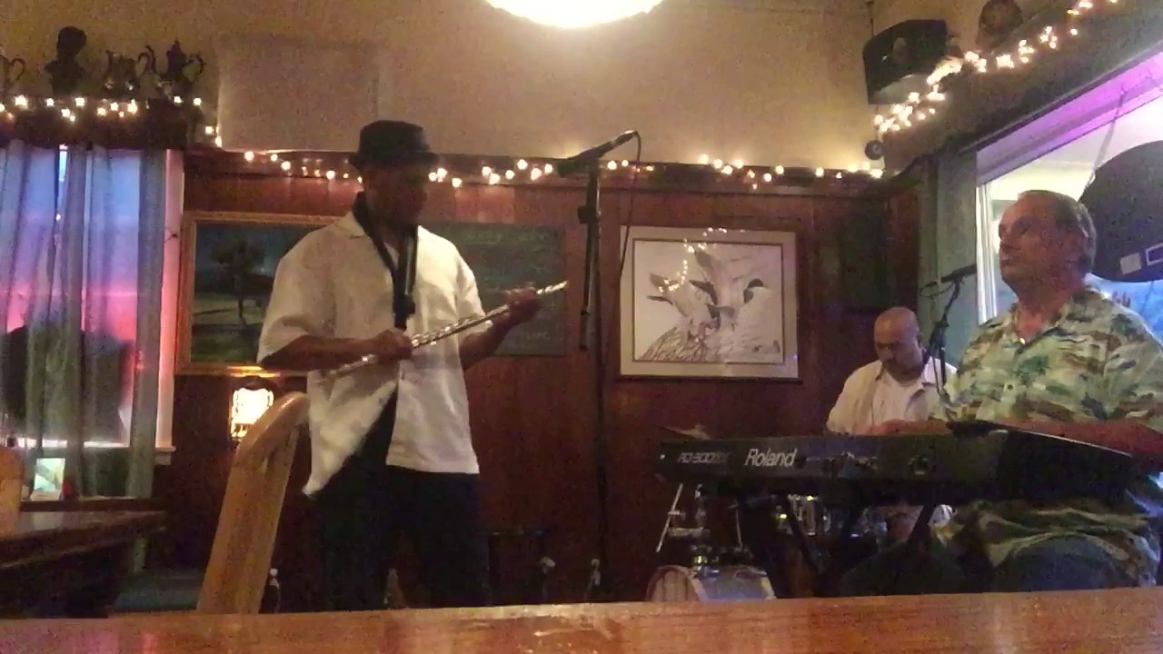 Mas Que Nada- Mt Pocono Jazz Trio @ Hunter's Lodge