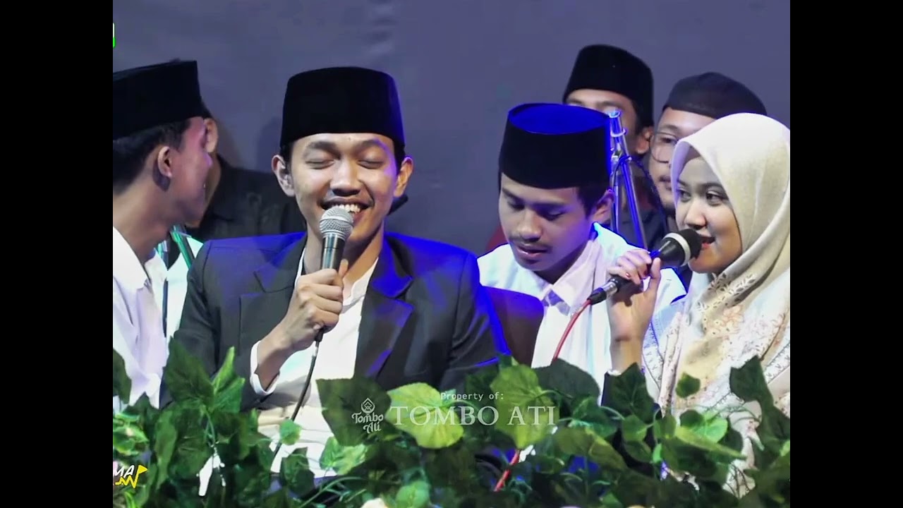 Sholawat Al hijrotu  - gus Farid feat ning nilna