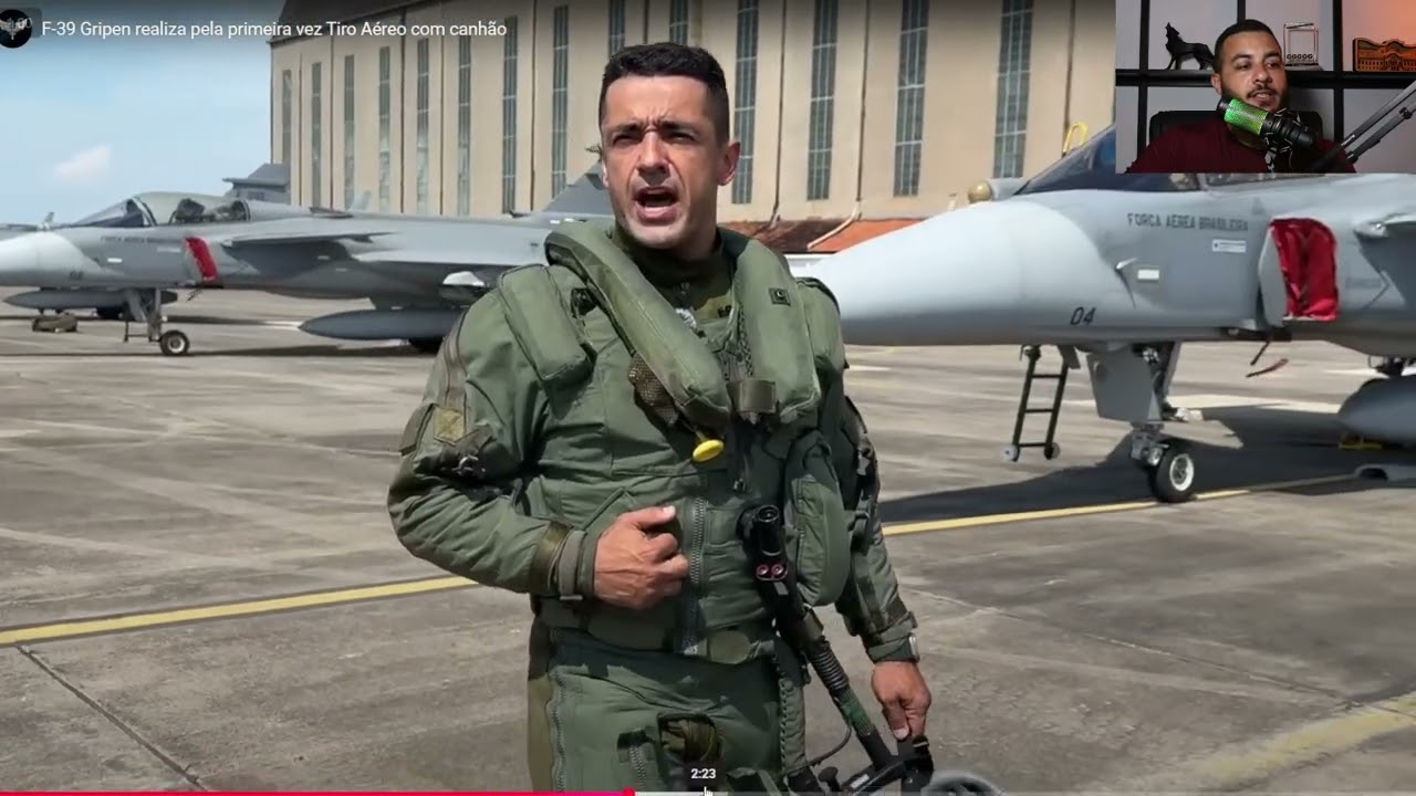 TEVE TIRO COM O GRIPEN [F-39]