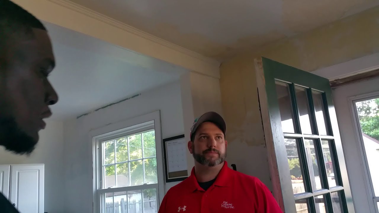 This seller's having a hard time selling because of the LOCATION!