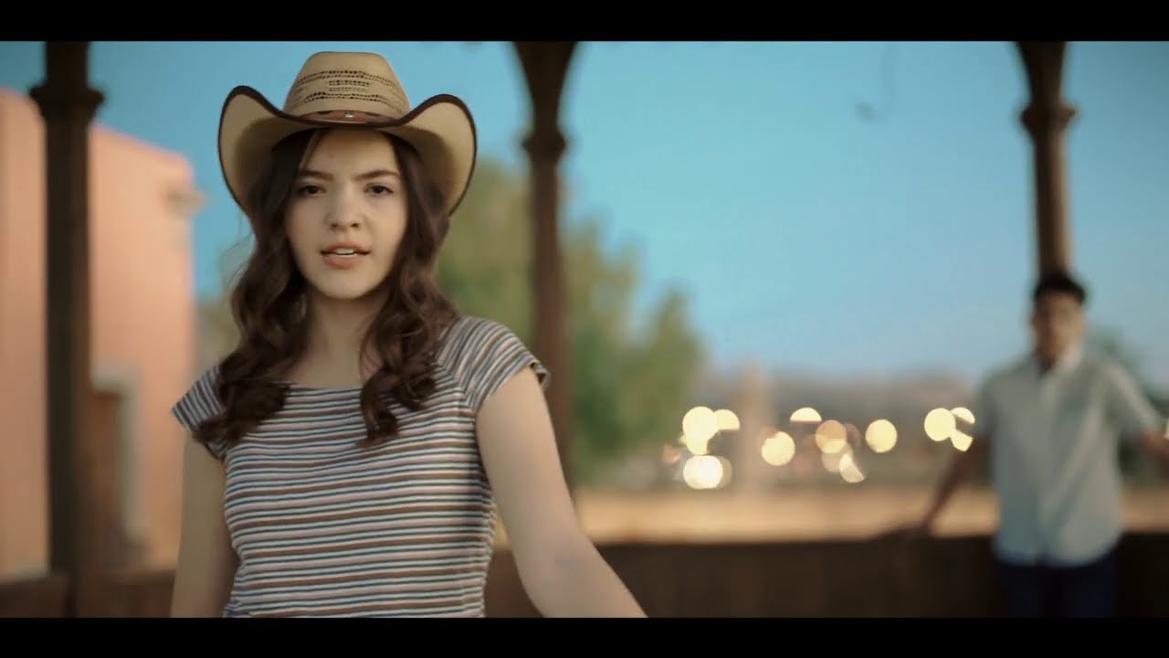 Ximena Ramos - Apégate A Vivir Sin Mi  (Video Oficial)