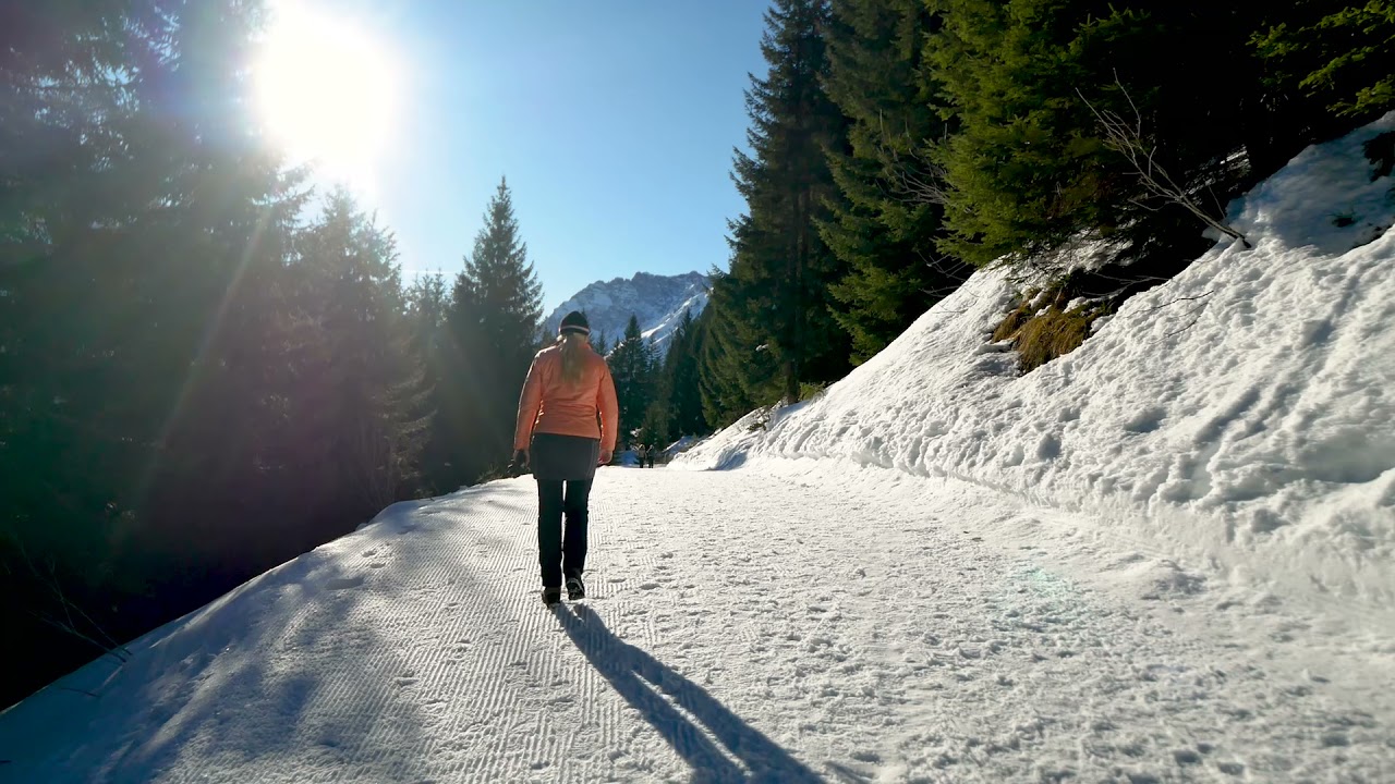 Winterwandern im Kleinwalsertal: Höhenweg vom Heuberg nach Baad