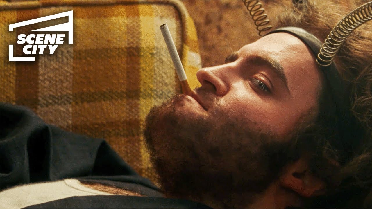 John Clearly Doesn't Like His Bee Suit | Saturday Night (Rachel Sennott, Matt Wood)