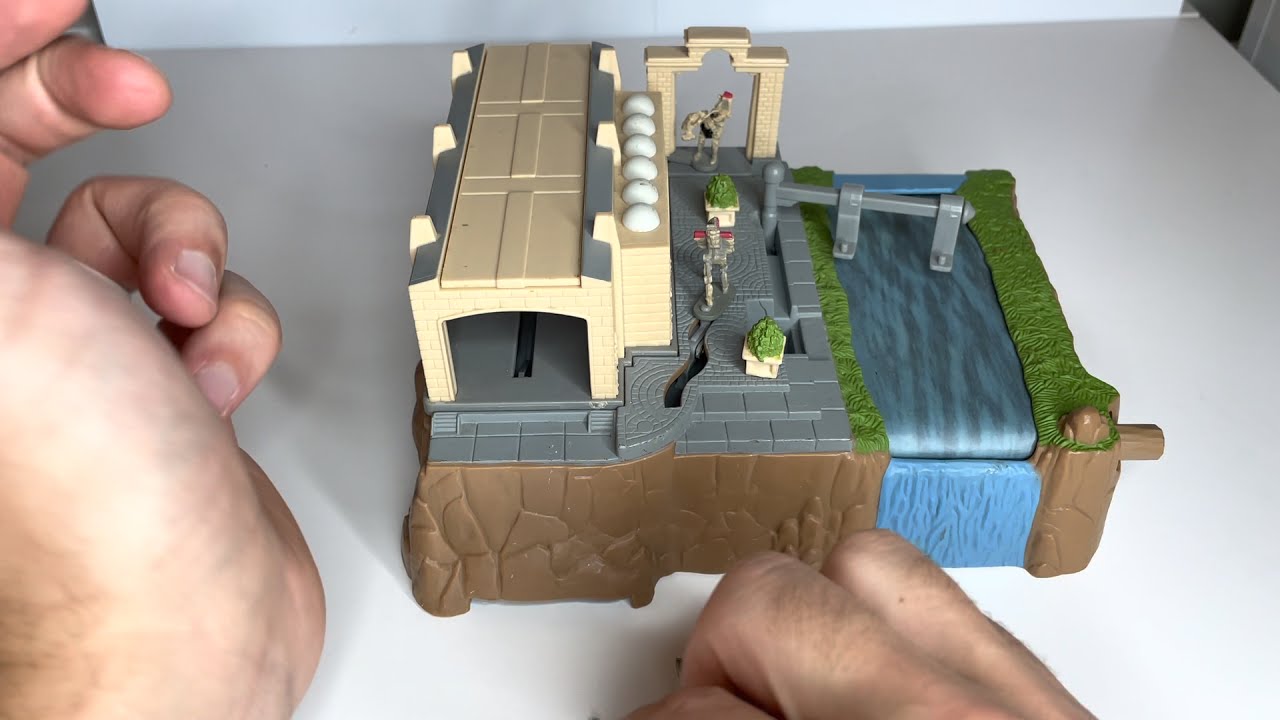 Star Wars Micro Machines Theed Rapids Playset