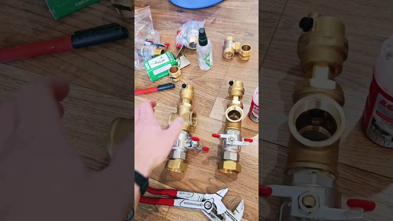 Jak uszczelniam gwinty #hydraulik #hydraulika #plumber #plumbing #pompaciepła