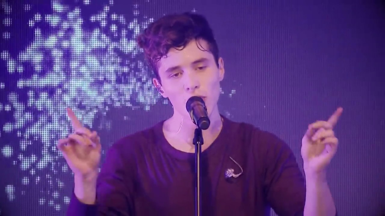 ATL - Sola (En vivo desde el Lunario del Auditorio Nacional)