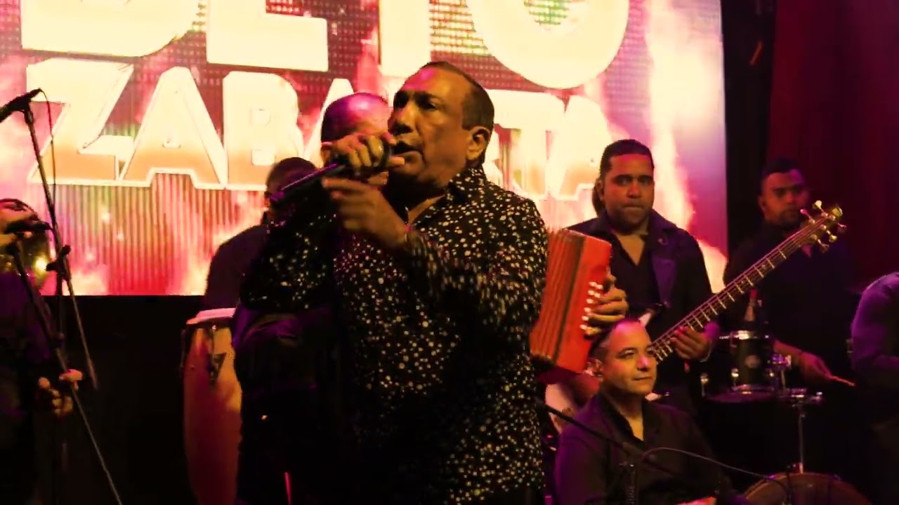Aunque Sufriendo Te Olvido - Beto Zabaleta & Emilio Oviedo / En Vivo