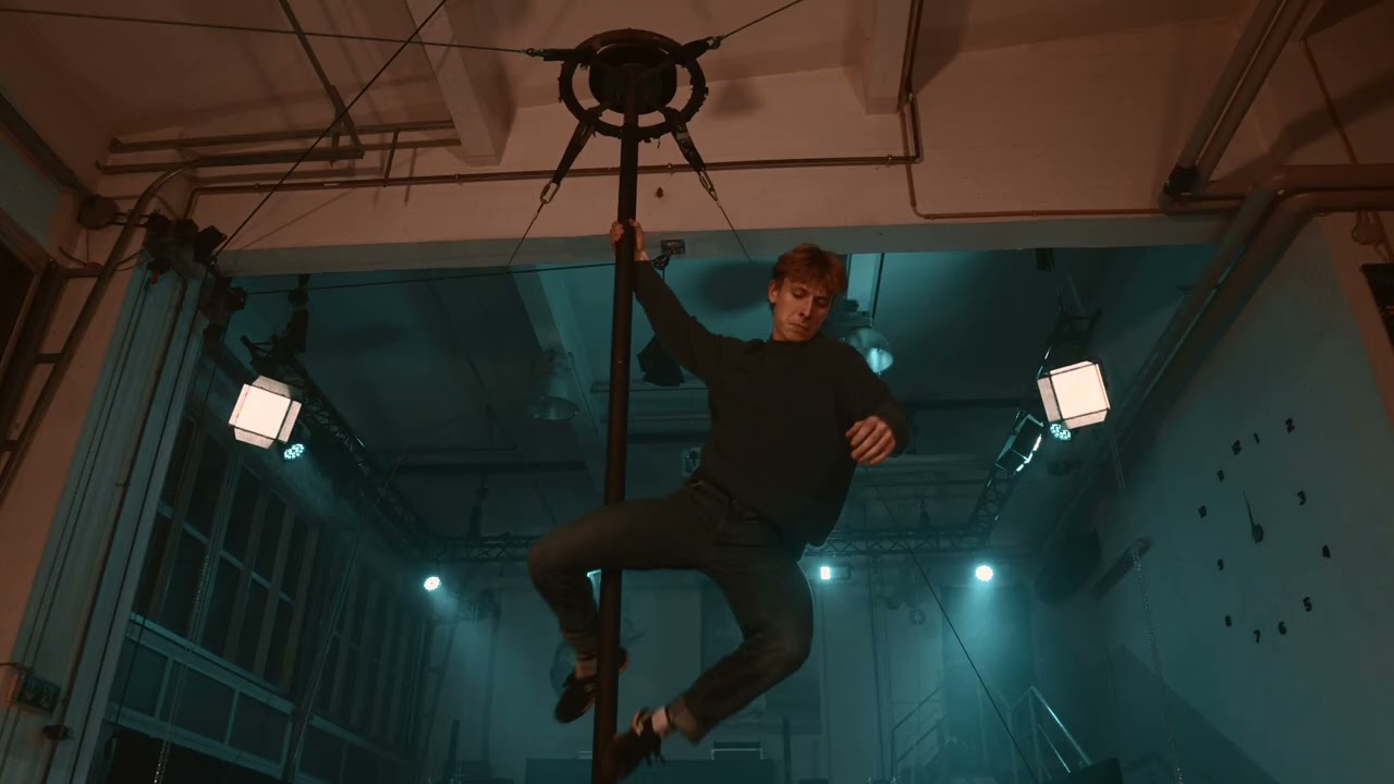 Oskar Pole Video Loft final 4k mit PanRay