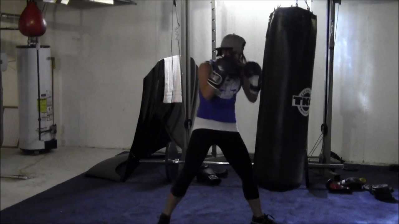 WOMENS FITNESS BOXING DEMONSTRATION HEAVY BAG TRAINING  YOUR TIME TRAINING WITH MELISA