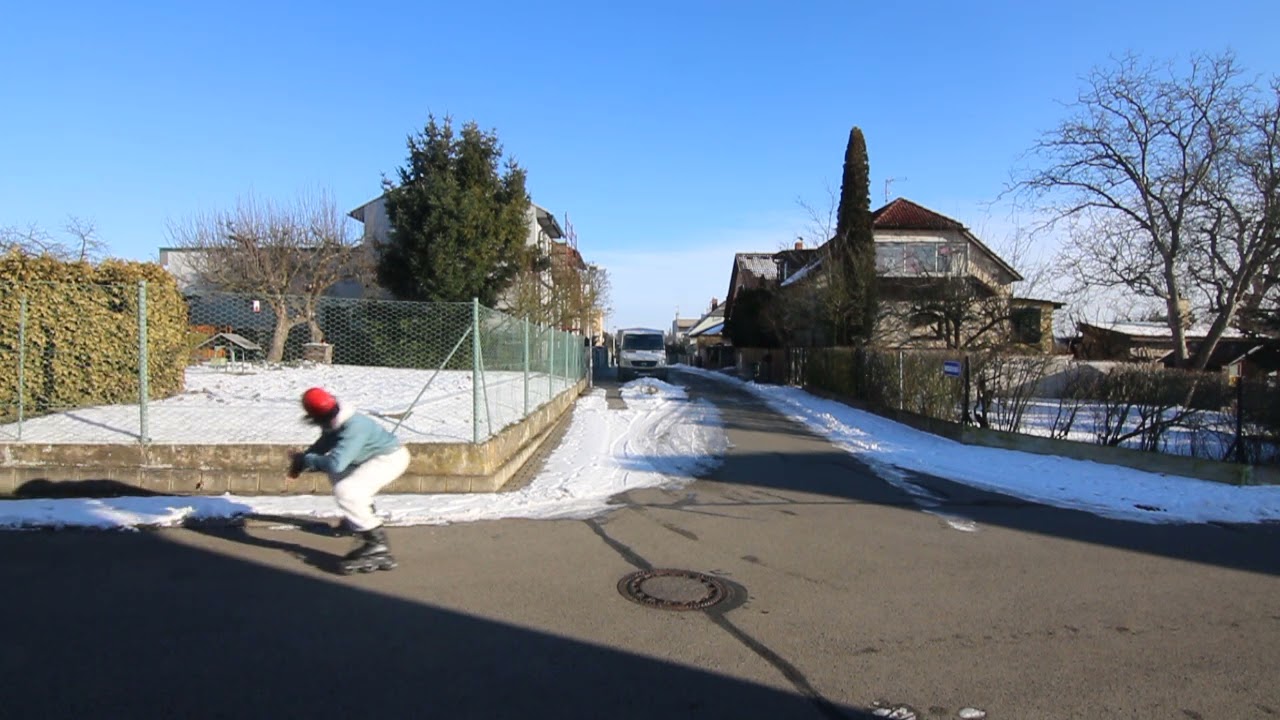 Inline Skating - 360° Backward Mute Grab Jump