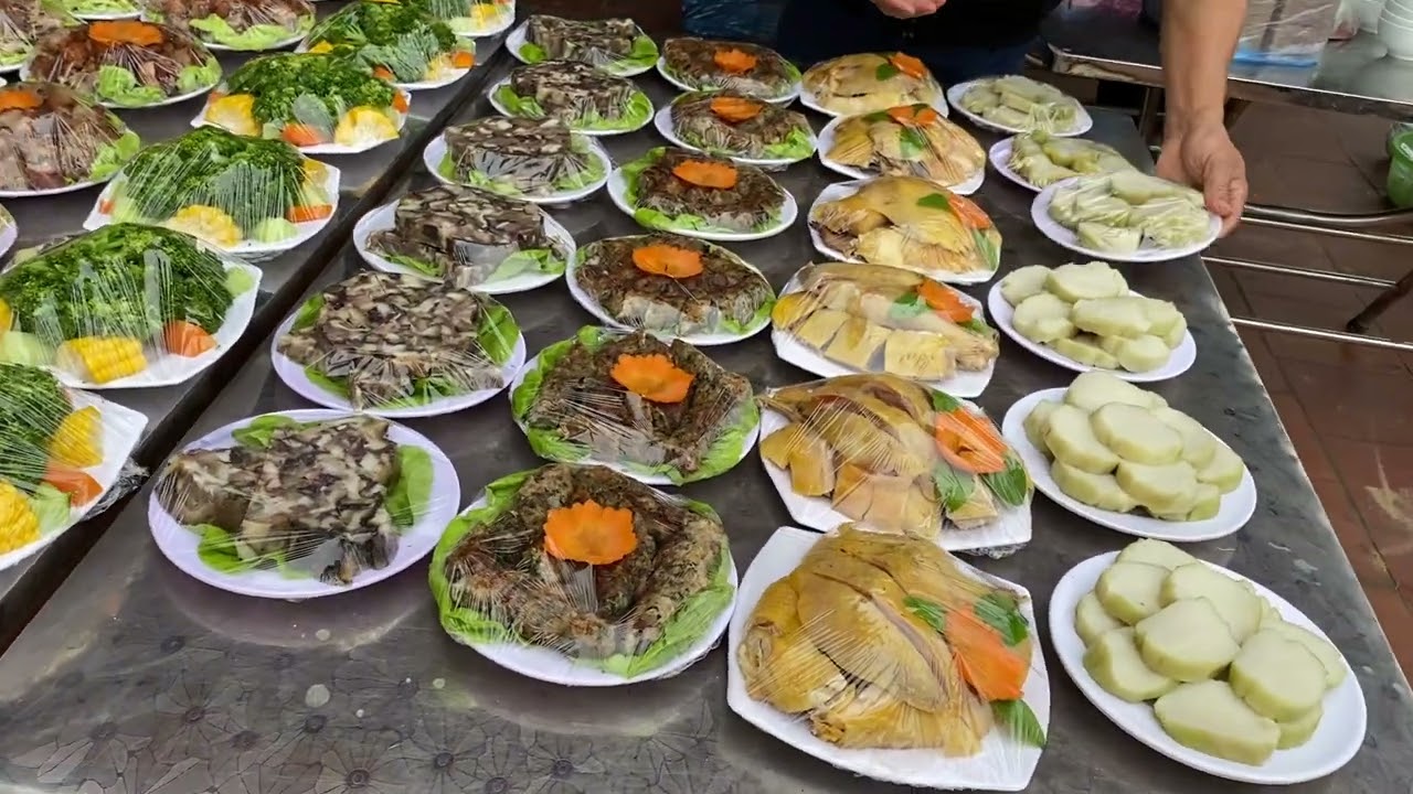 Nhận Đặt cỗ. Ship cỗ. Từ 2 mâm trở lên Ạ. Rất Hân hạnh được phục vụ Quý Khách 