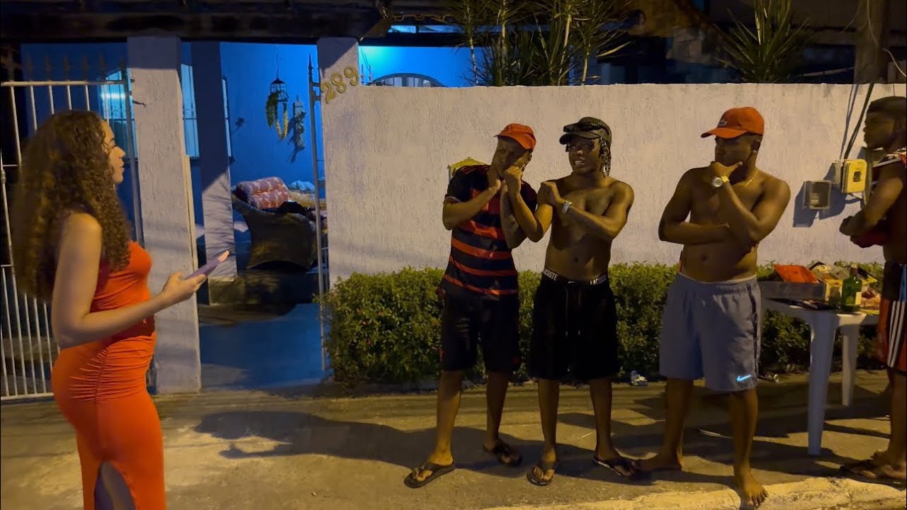 NOVINHA SALIENTE DEIXOU OS CRIA MALUCO