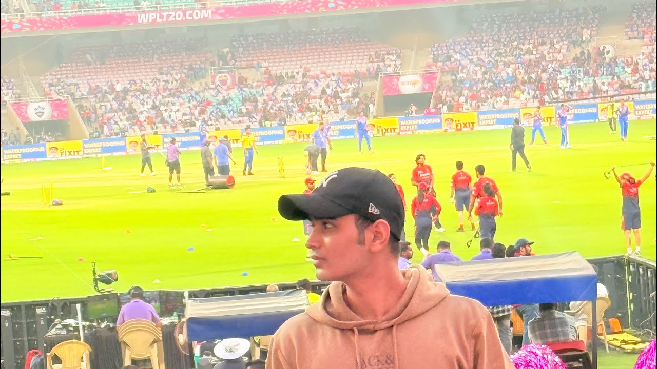 WPL Match in Dy Patil Stadium 😍