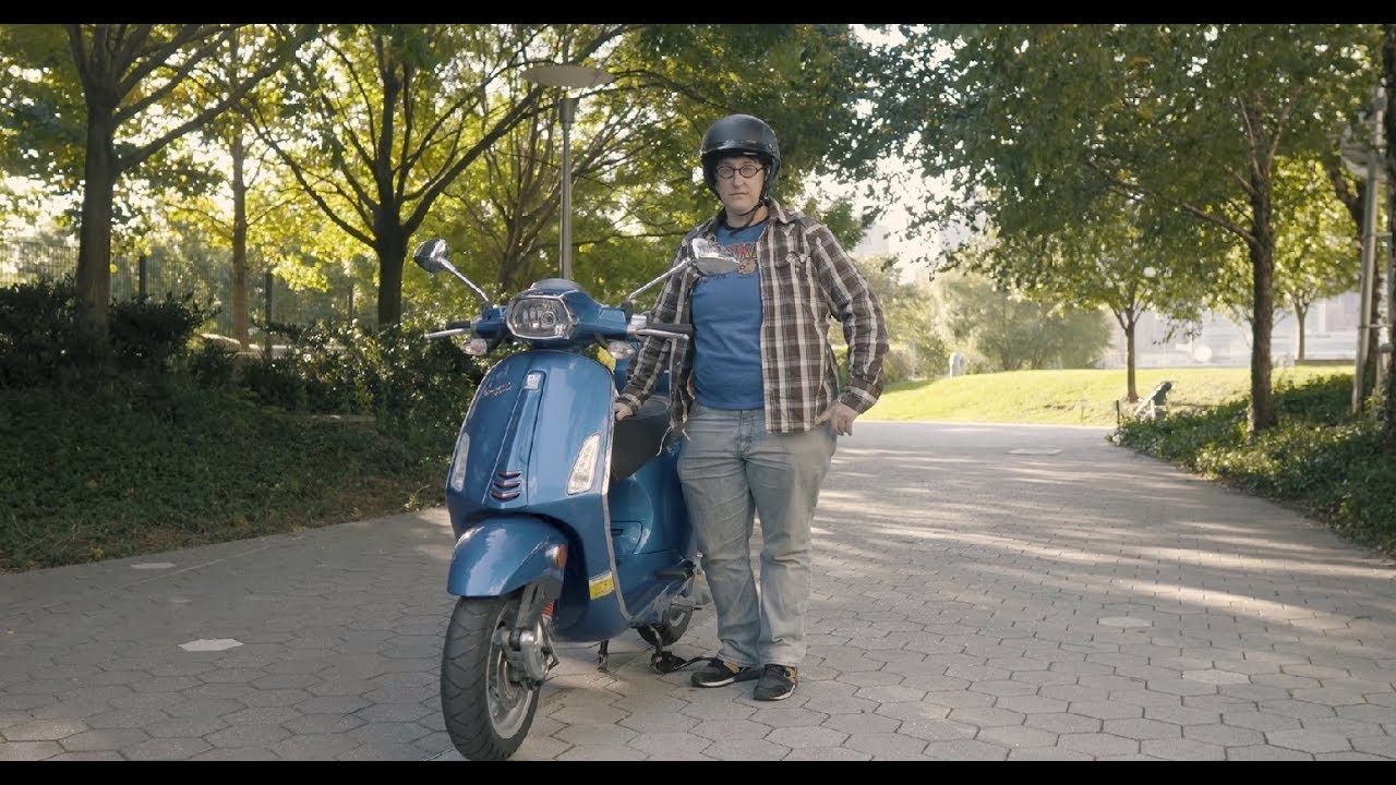 Meet the Riders | Episode 5 | Stacy Kovacs and her 2015 Vespa Sprint 150 ABS