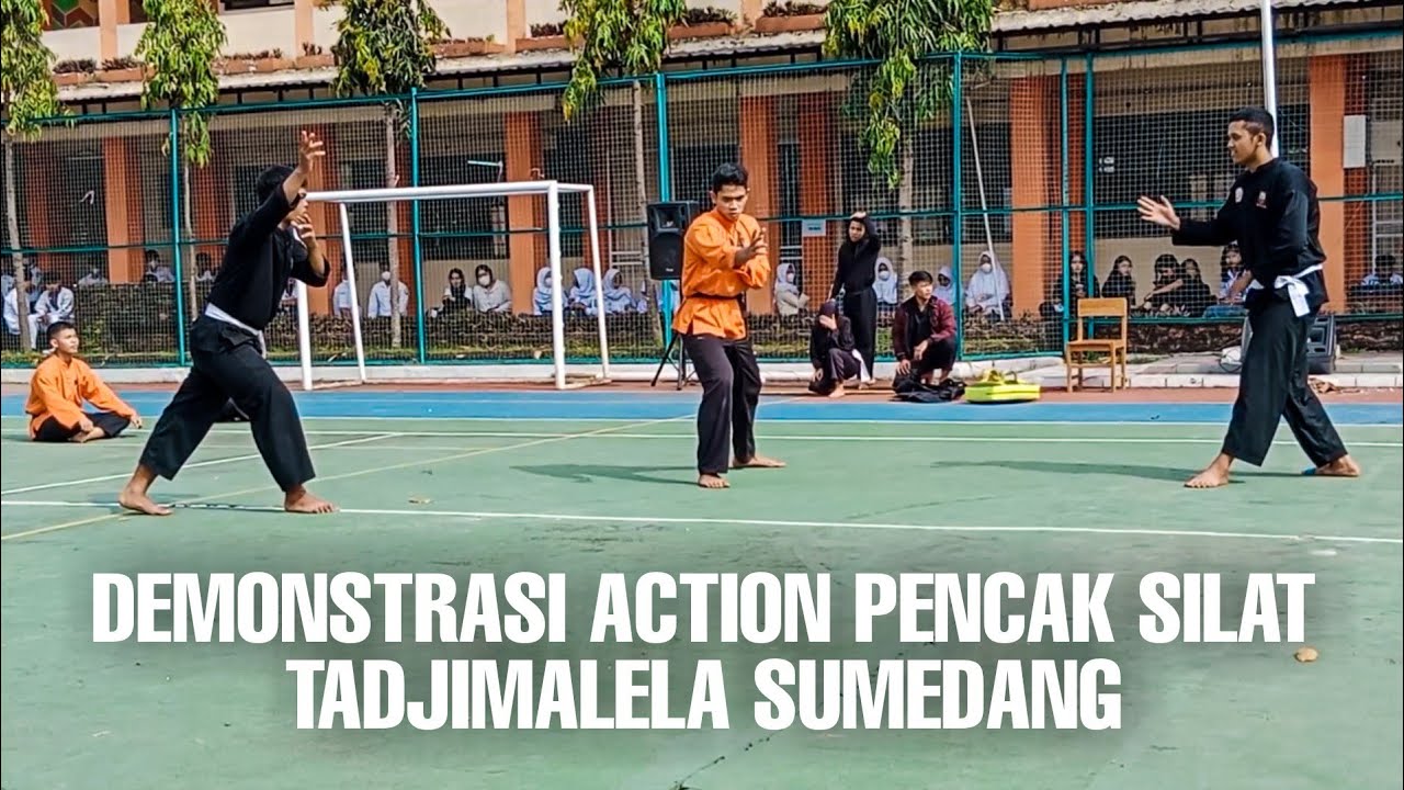DEMONSTRASI ESKUL SILAT TADJIMALELA SUMEDANG