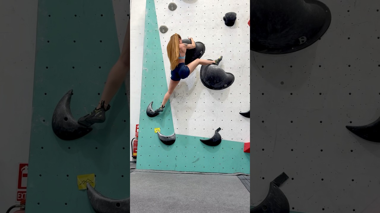 SpaceBlock - M&aacute;laga / Spain #climbing #climbingtraining #girlclimber #sportlife #bouldering