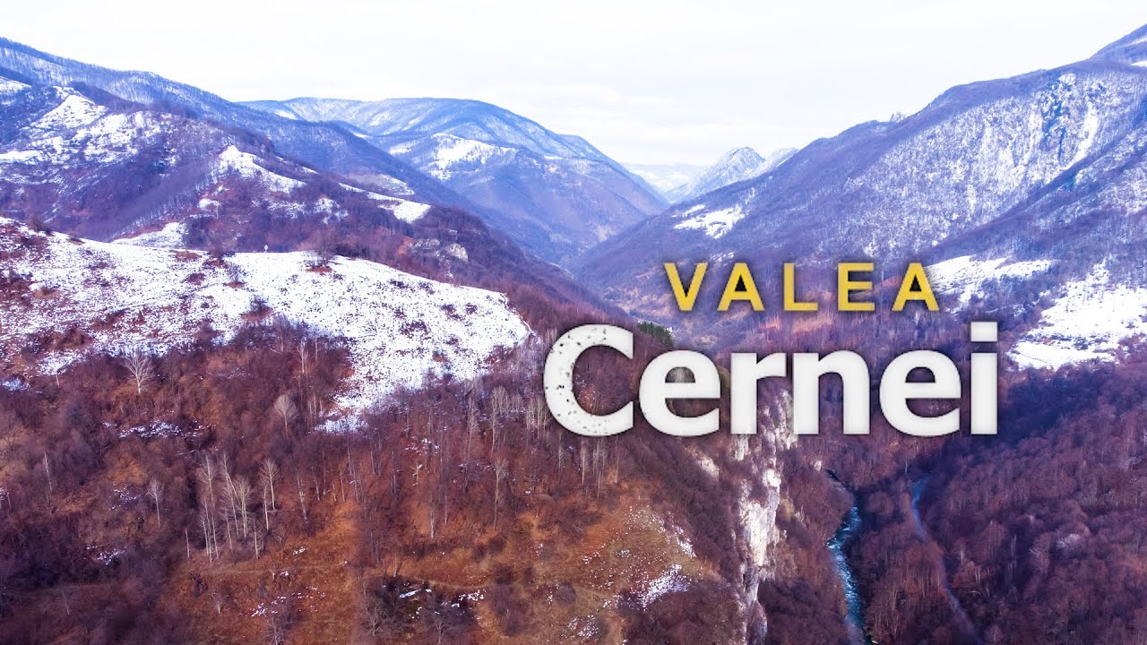 Zbor deasupra Vaii Cernei, catune izolate in Muntii Carnei