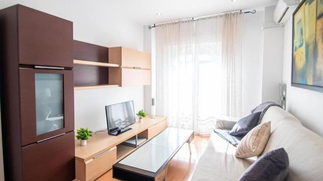 Armilla Apartament | La Zubia, Spain | Hotel Review ⭐