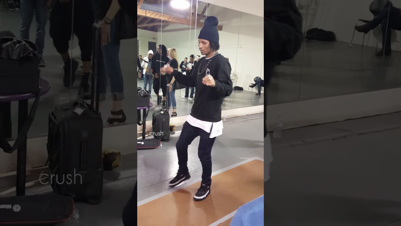 Les Twins Larry- 
