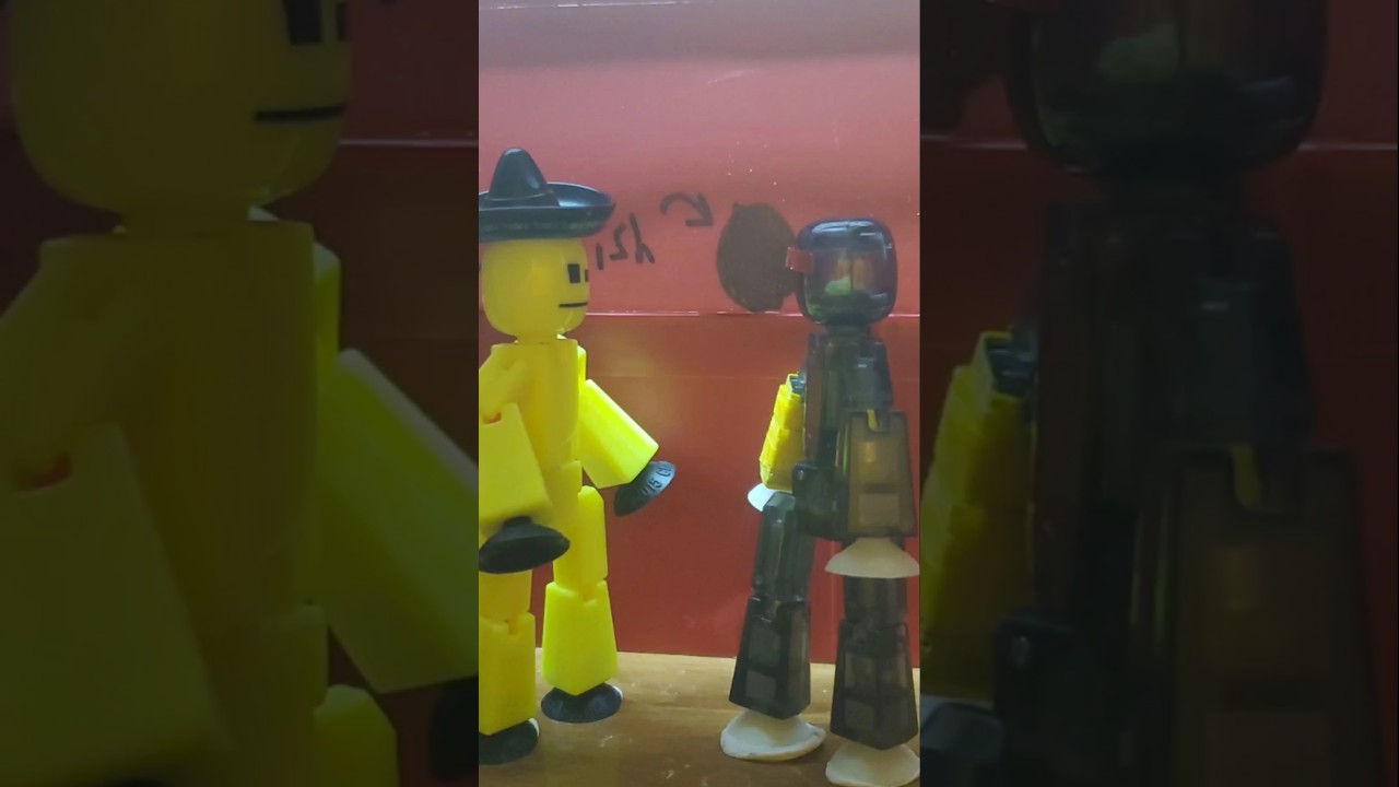 Spanish button #stikbot #stopmotion #stopmotionanimation #flipnote