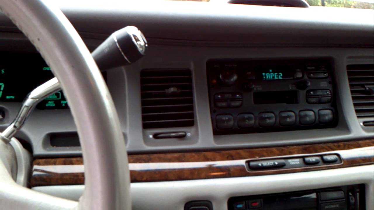 1996 Lincoln Town Car Signature Series