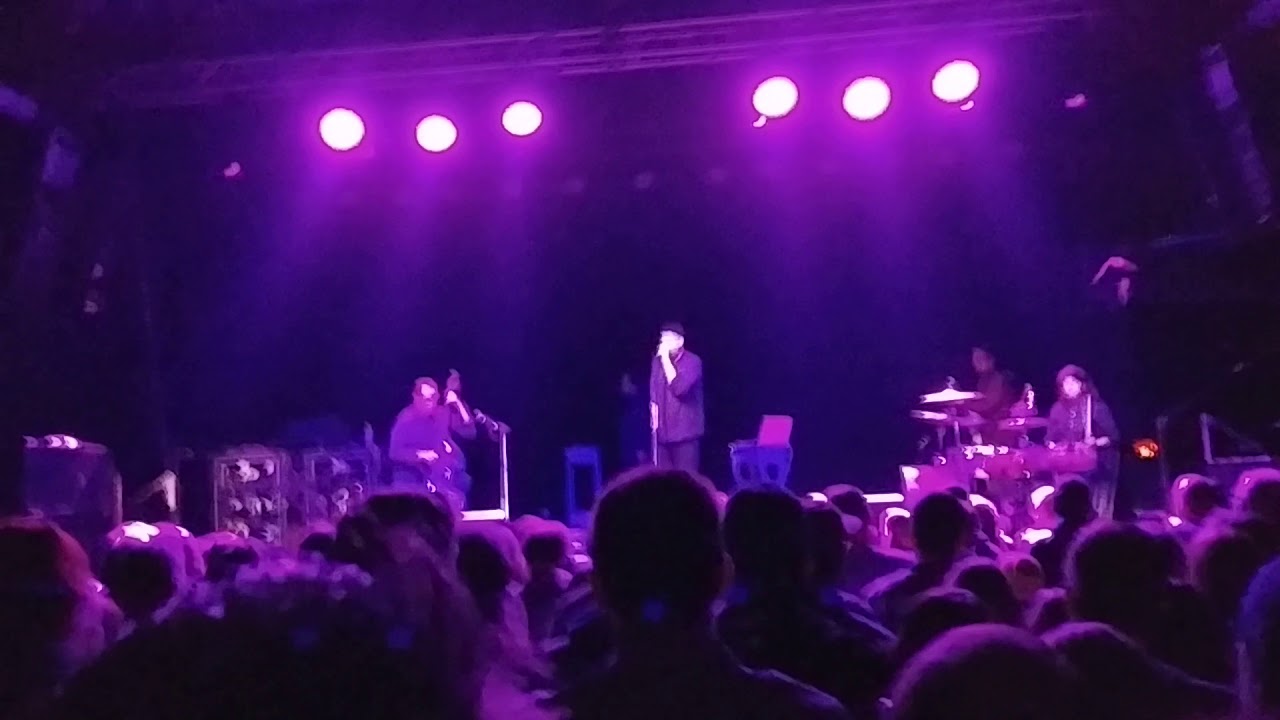 Mike Doughty plays Ruby Vroom @ First Ave, MPLS 03/10/19 Is Chicago, Is Not Chicago