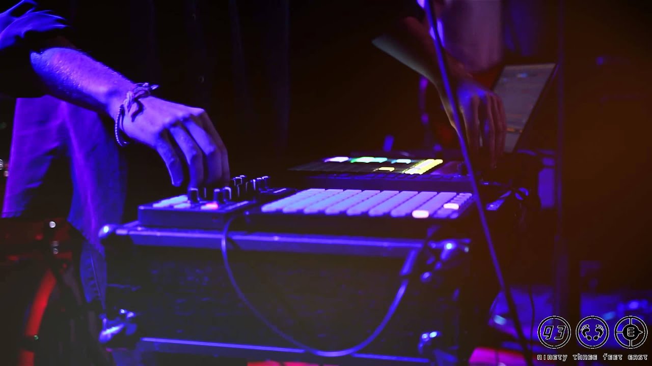 Frett - Door Open Door Closed (Live @ 93 Feet East Sessions)