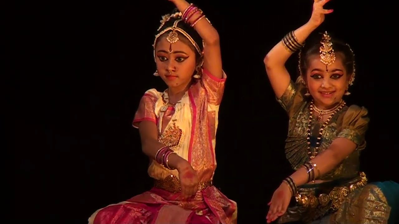 Bharatanatyam & Kuchipudi Jugalbandi Thillana | Sweety & Mahati Ananth with Live Music!