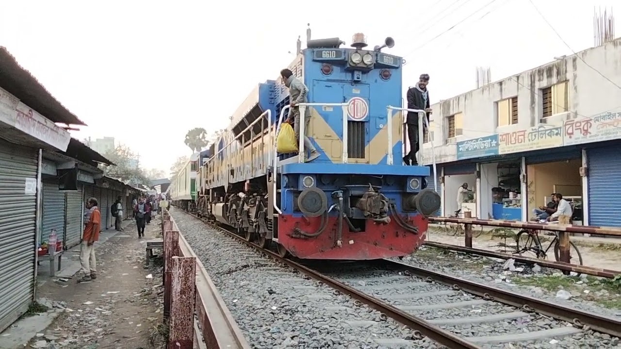 🚆 Benapole Express 6610 | Kushtia Court to Dhaka Journey