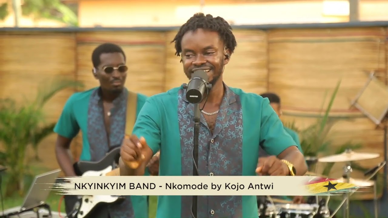 Nkyinkyim Band - Nkɔmmɔdɛ (Originally by Kojo Antwi)