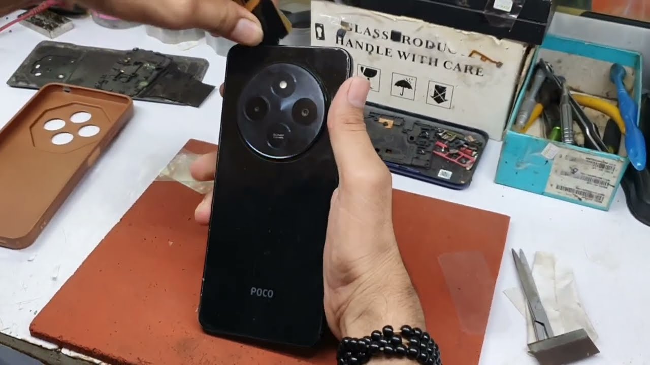 Poco C75 Broken Display Screen Replacement Xiaomi poco c75 cracked Lcd Change Disassembly 