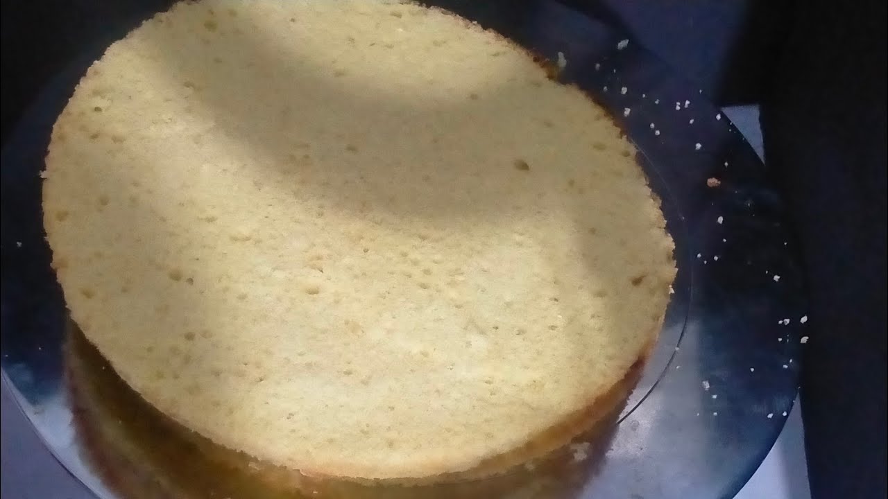 Vanilla cake decoration@🏡 HomeBakers