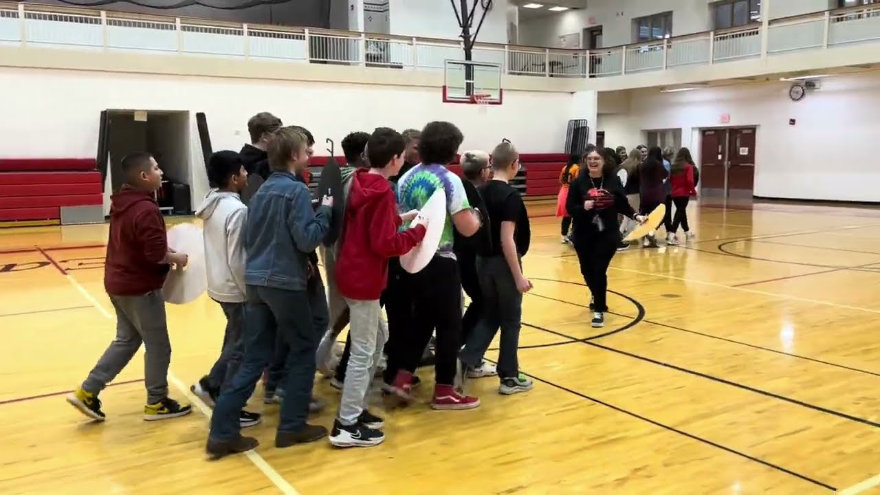 Phalanx formation at Kent City
