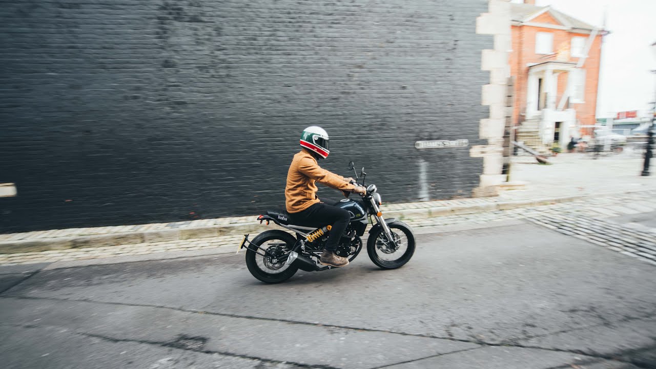 A morning with the AJS Isaba 125