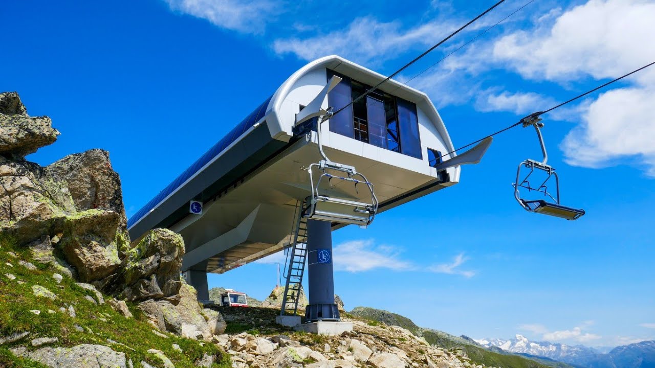 Furggulti - Sesselbahn endet auf dem höchsten Punkt im Skigebiet Bellwald.