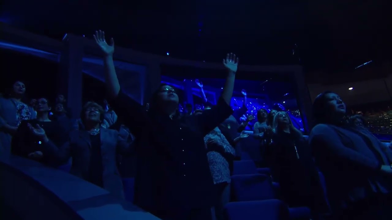 Josh Lopez live at Lakewood Church - Nadie Pudo Amarme Como Cristo