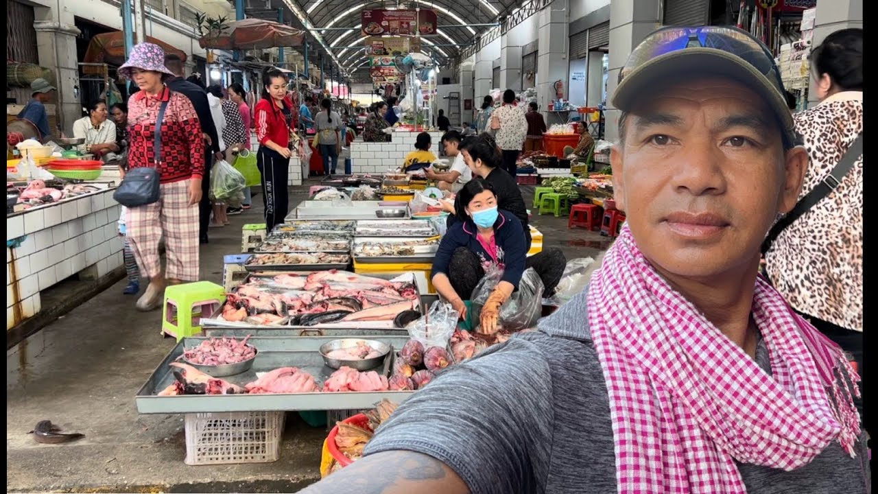 Phsar Boeng Trabaek in Boeng Trabaek ,Phnom  Penh ផ្សារបឹងត្របែកនៅបឺងត្របែក ភ្នំពេញ
