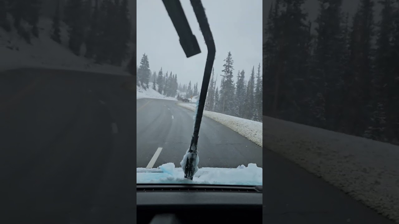 A Snowy Relaxing Mountain Drive. Berthoud Pass, Colorado 4K.