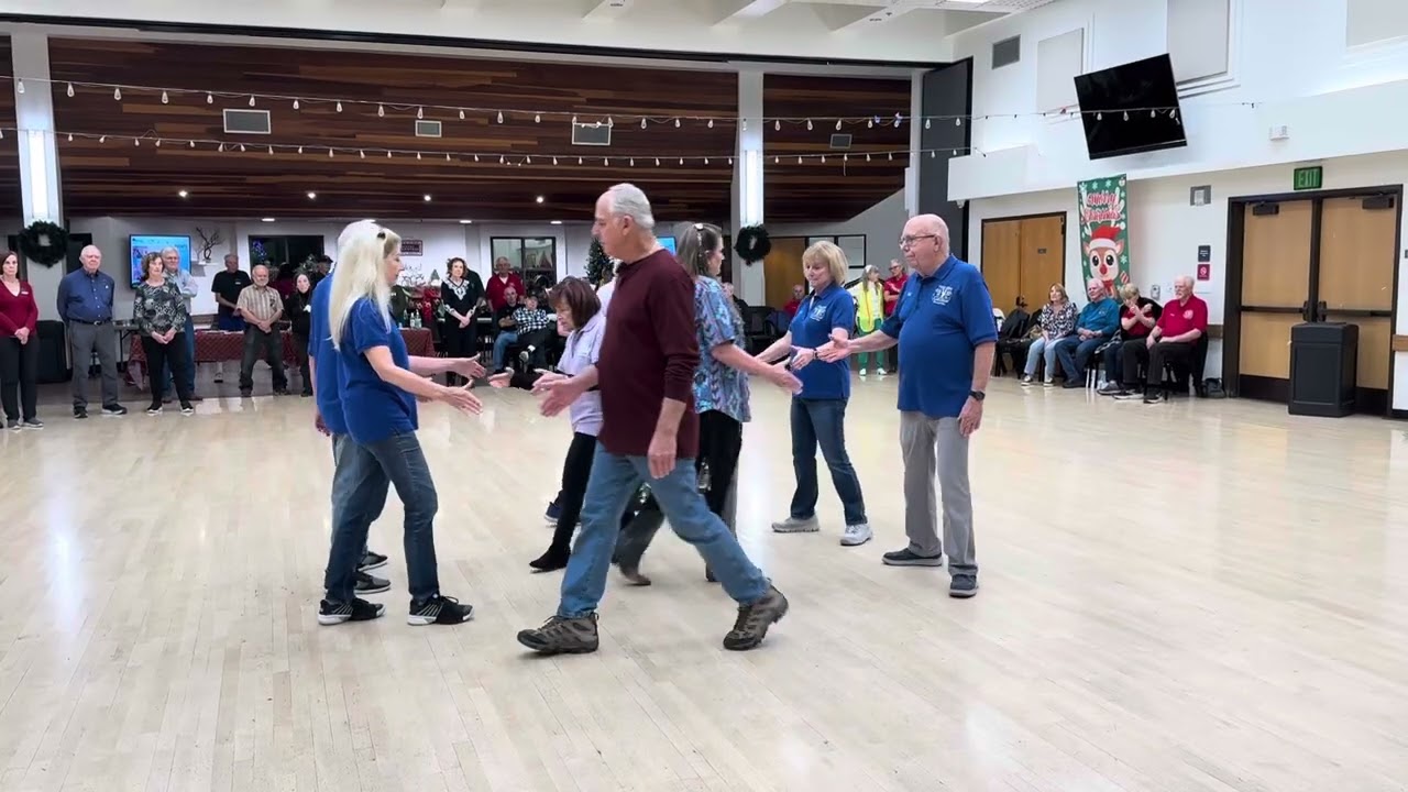 Square dance November ssd. Ocean Wave,  run around trade, pass the ocean swing through